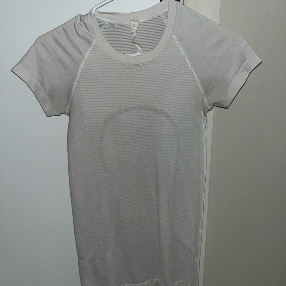 lululemon swiftly tech short sleeve